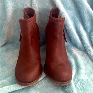 Brown boots